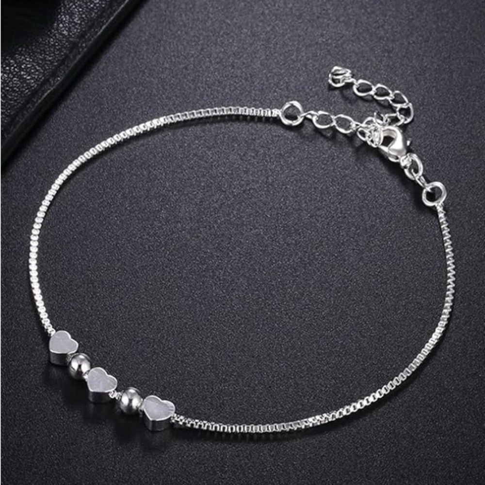 Elegant 925 Silver Heart Bracelet